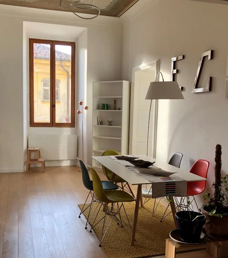 Spacieux Appartement Au Coeur Du Centre Ancien Menton 0*,